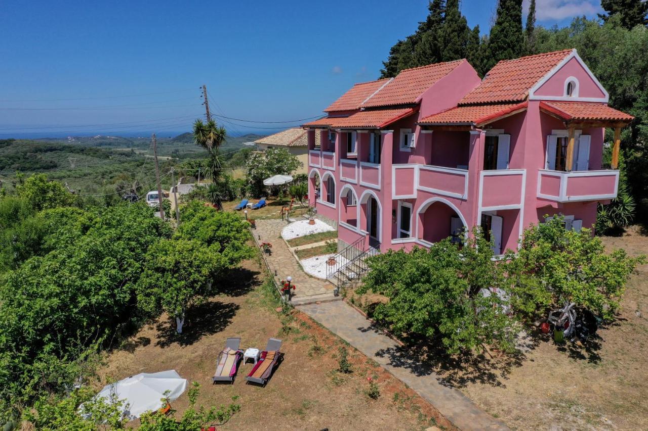 Alice'S & Teo'S Houses Chlomatianá Buitenkant foto